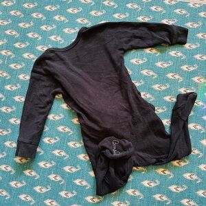 Bonsie skin to skin baby wear 6-9 months